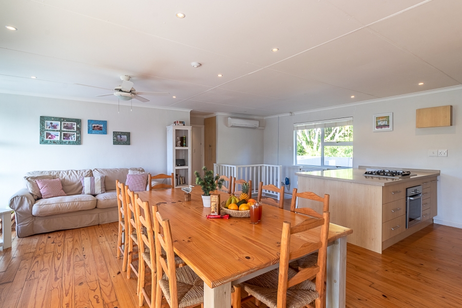 5 Bedroom Property for Sale in Riversbend Eastern Cape